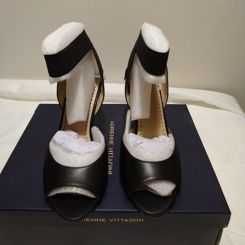 Adrienne Vittadini Guidry Leather Peep Toe Heels - Picture 10 of 15